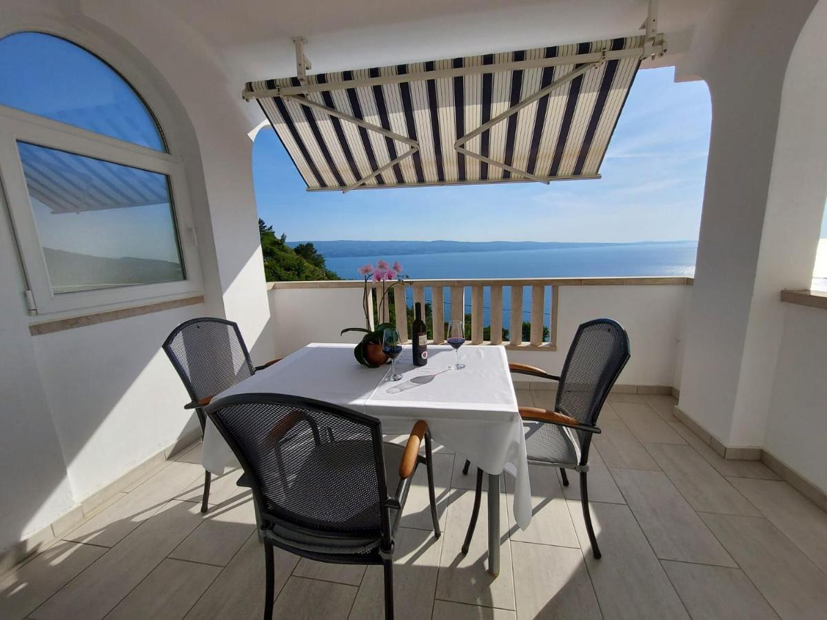 Apartmani Cvita Omiš Buitenkant foto