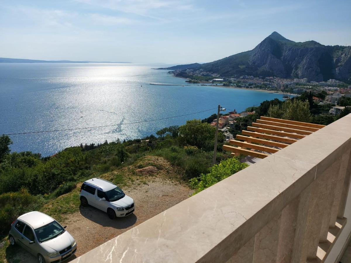 Apartmani Cvita Omiš Buitenkant foto