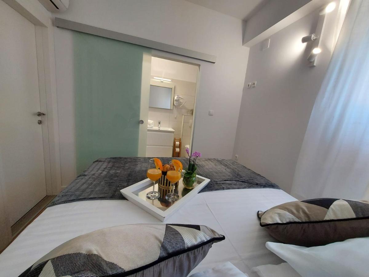 Apartmani Cvita Omiš Buitenkant foto