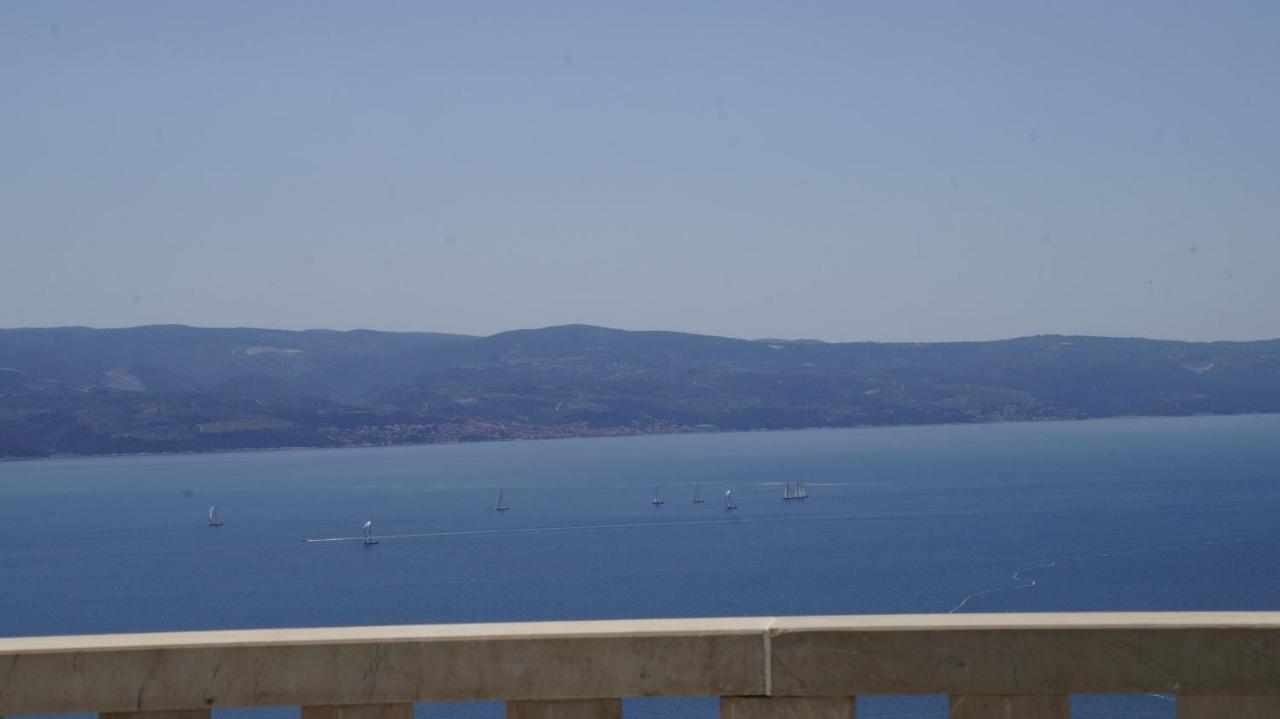 Apartmani Cvita Omiš Buitenkant foto