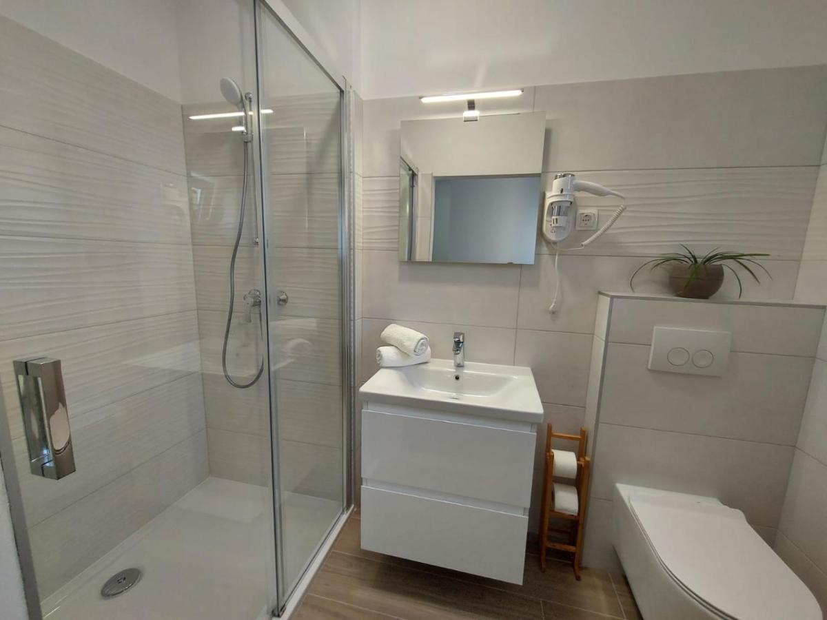 Apartmani Cvita Omiš Buitenkant foto