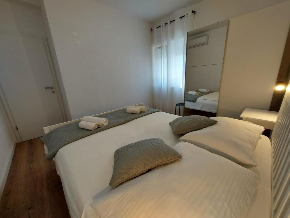 Apartmani Cvita Omiš Buitenkant foto